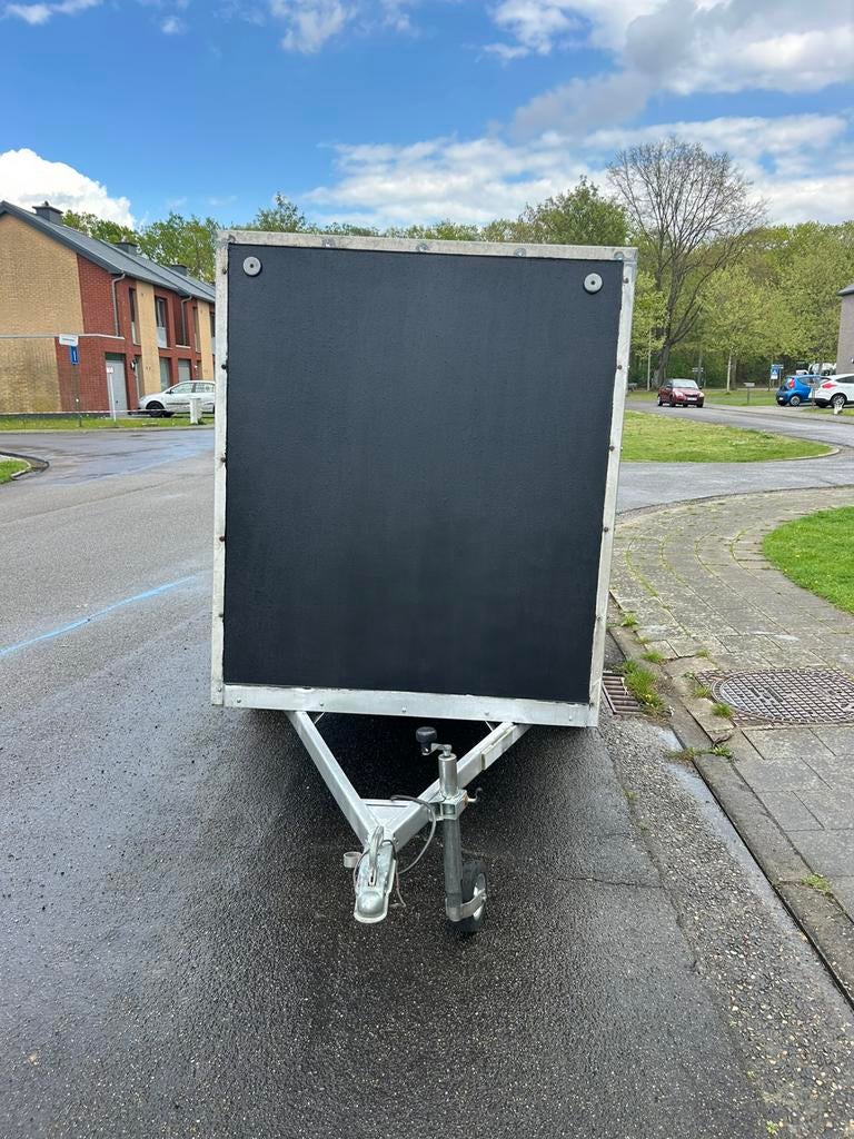 Remork met spullen te koop voor rommelmarkt, Enlèvement ou Envoi, Comme neuf