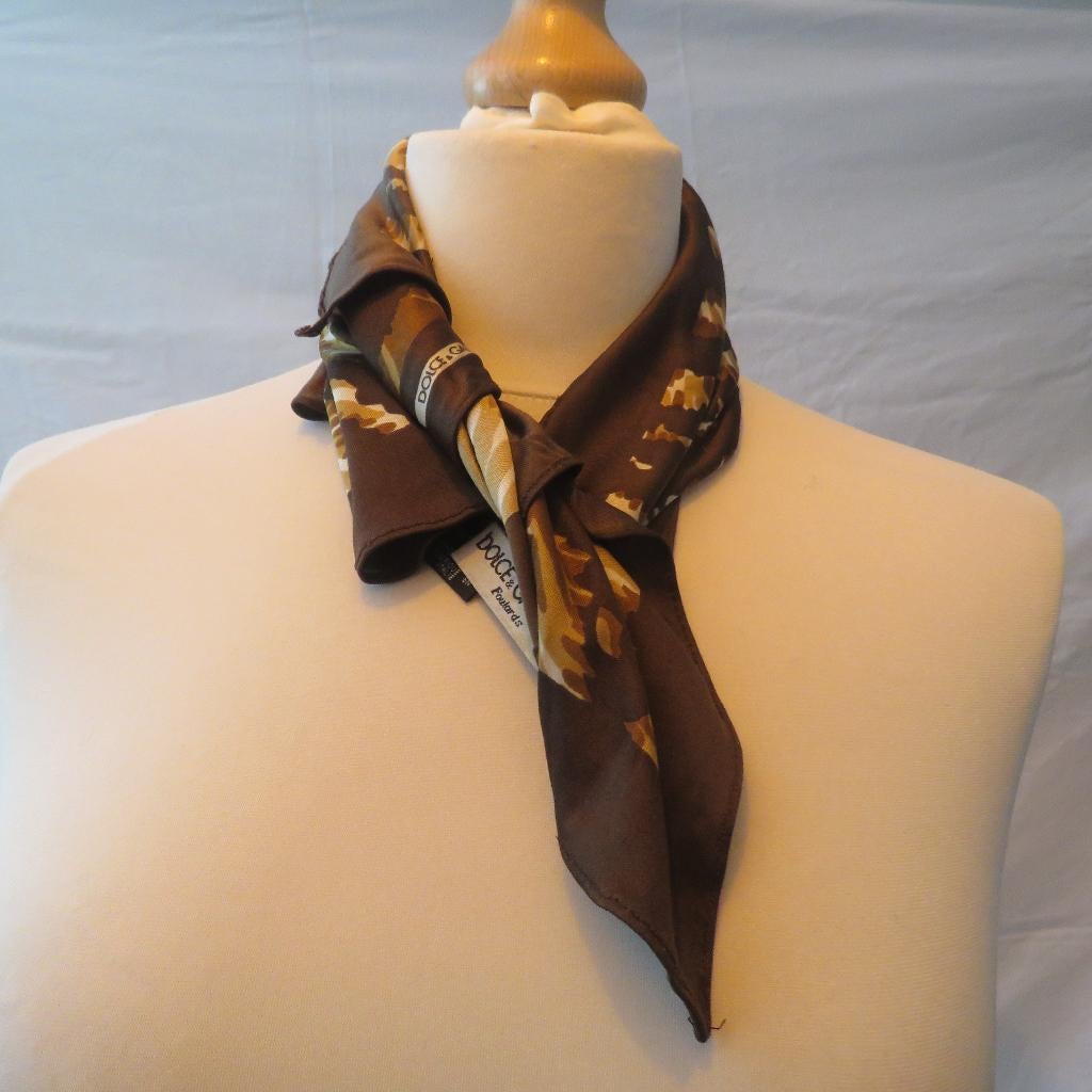 Sjaaltje halsdoek Dolce & Gabbana 100% zijde, Ophalen of Verzenden