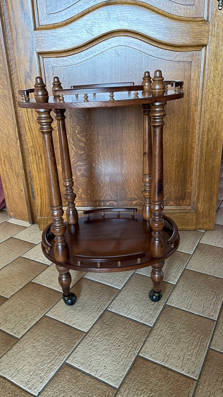 Ovaal roltafeltafeltje, Huis en Inrichting, Ophalen, Minder dan 50 cm, Minder dan 50 cm, Kersenhout