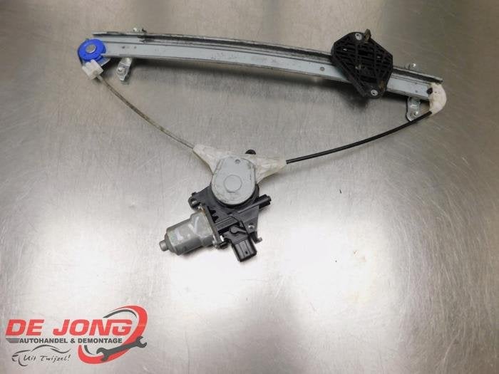 Mécanique vitre 4portes avant gauche d'un Subaru Forester, Subaru, -, 3 mois de garantie, Utilisé
