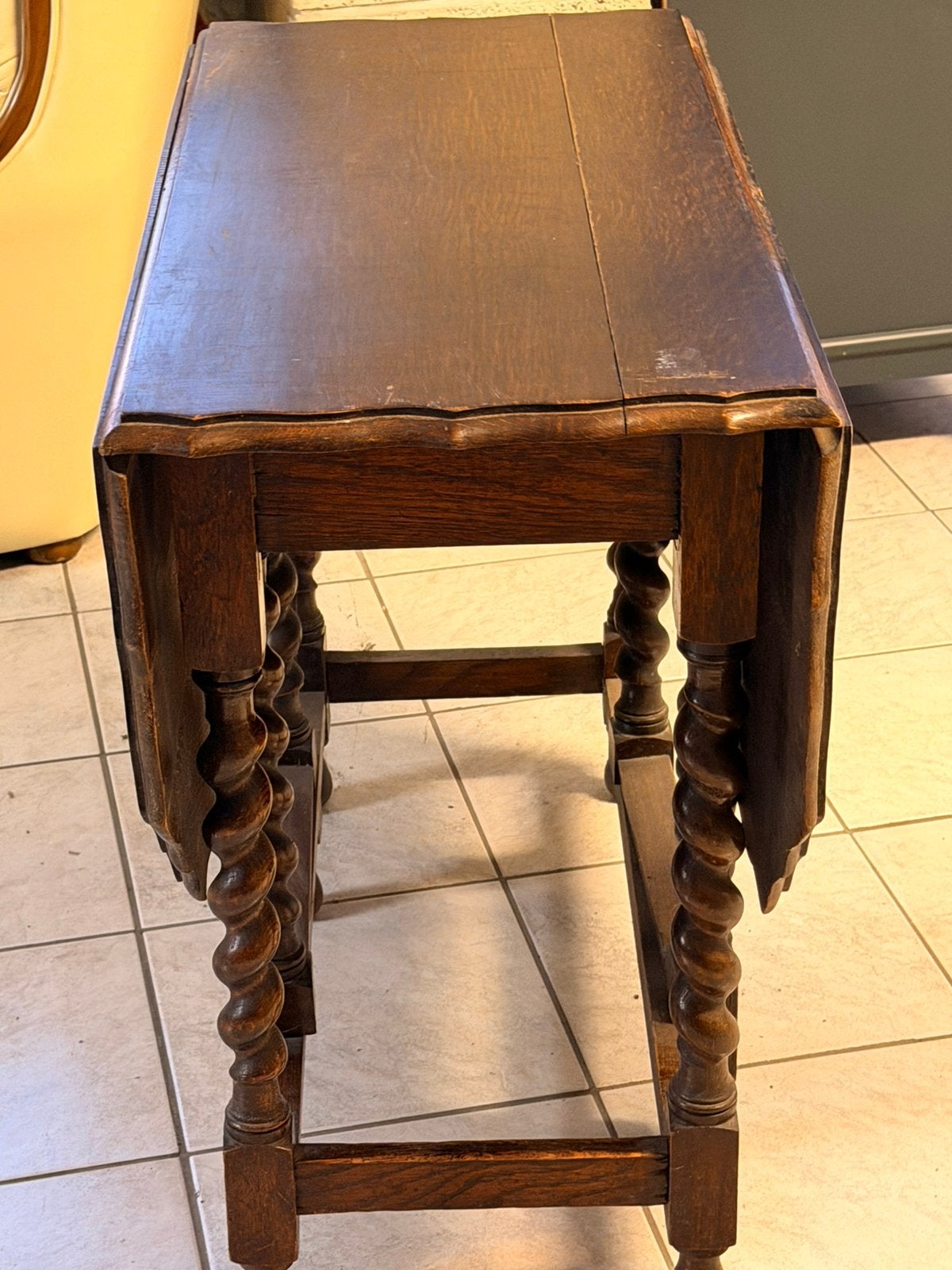 Table ancienne pliante, Enlèvement
