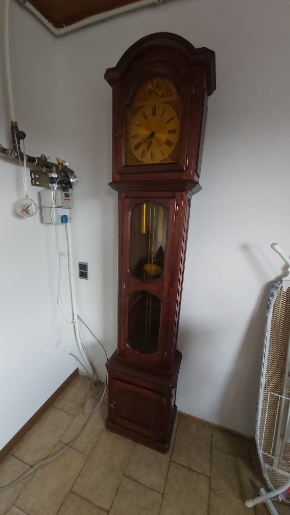 Horloge permanente, Enlèvement, Horloge sur pied