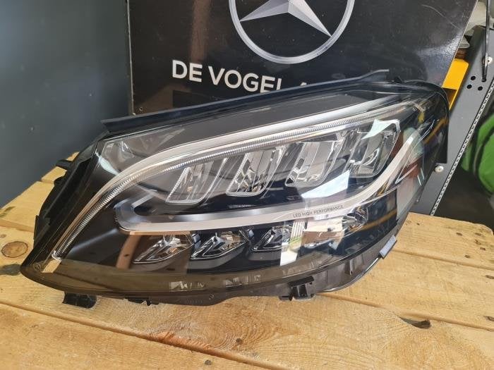 Phare gauche d'un Mercedes C-Klasse, 3 mois de garantie, Utilisé, -, -