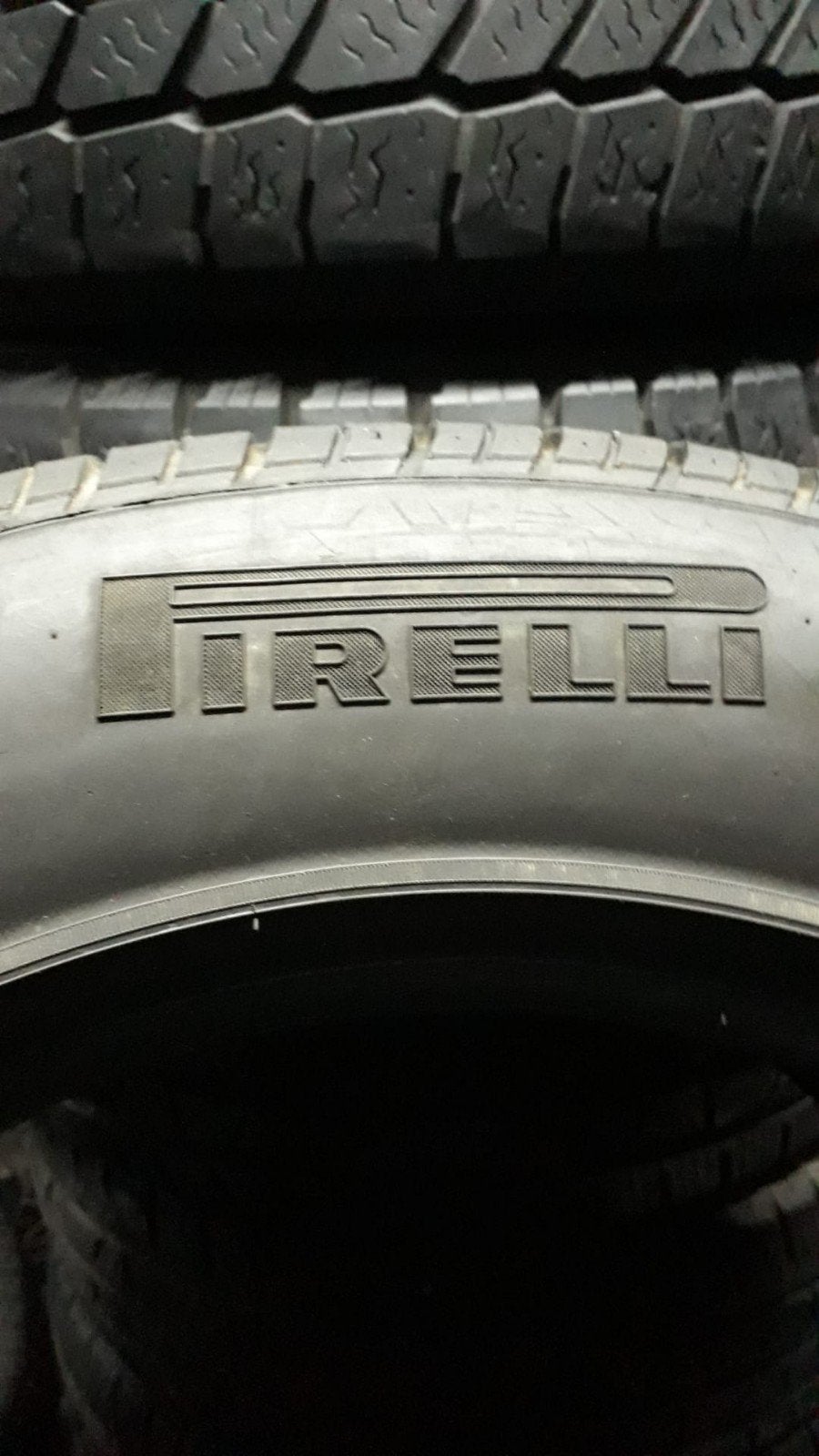 25540r17 255 40 r17 255/40/r17 pirelli avec montage, Enlèvement ou Envoi