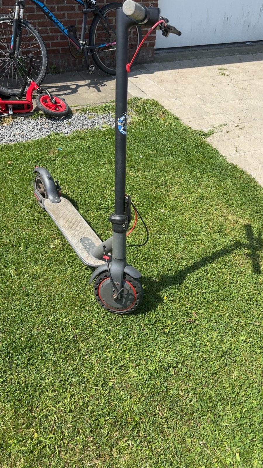Step, Ophalen of Verzenden, Gebruikt, Elektrische step (E-scooter)