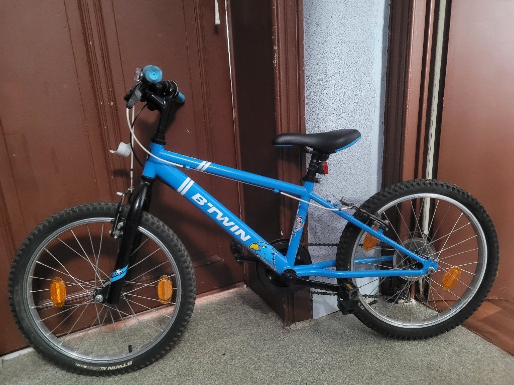 VTT Enfant 20 pouces - BTWIN Racing Boy 320 Bleu (6-8 ans), Ophalen, 20 inch of meer, Zo goed als nieuw, BTwin Décathlon