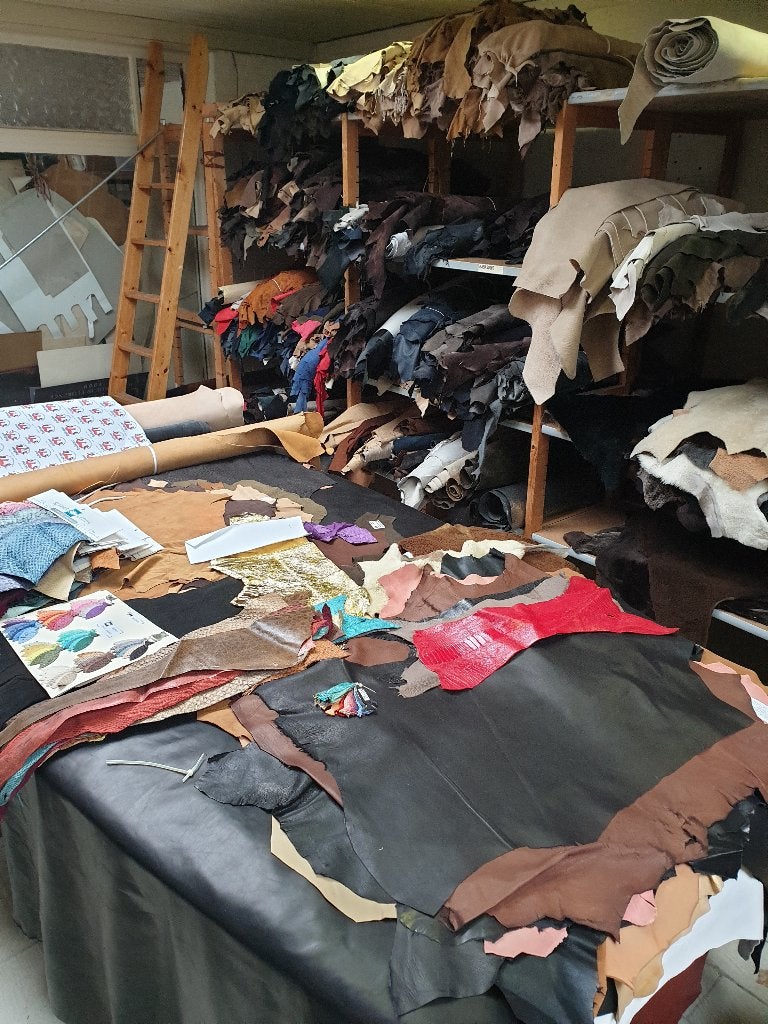 vente de cuir en lot, Hobby & Loisirs créatifs, Tissus & Chiffons, Neuf, Cuir ou Similicuir, Enlèvement ou Envoi