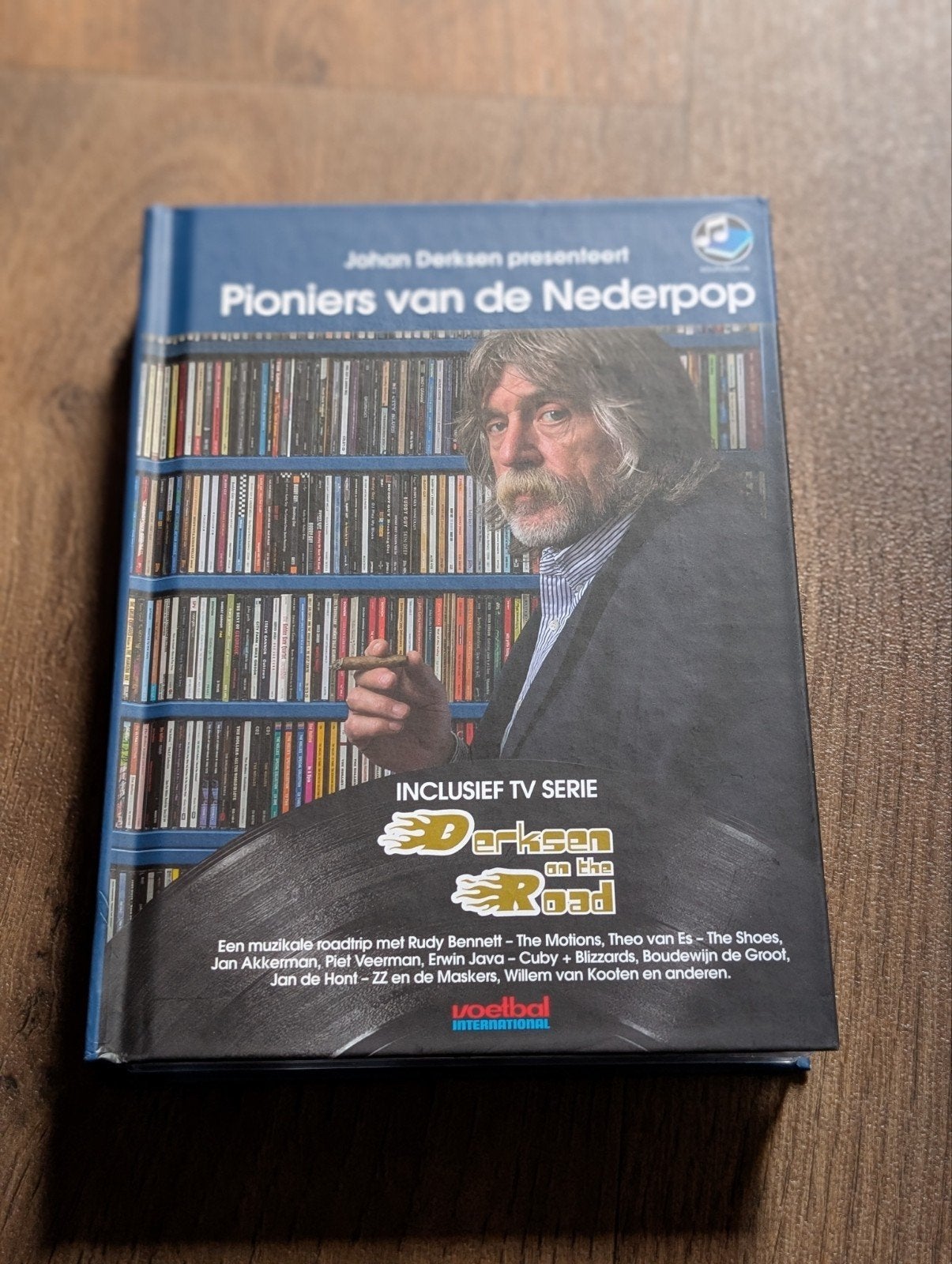 Johan Derksen - Pioniers van de Nederpop, Livres, Musique, Enlèvement ou Envoi, Johan Derksen