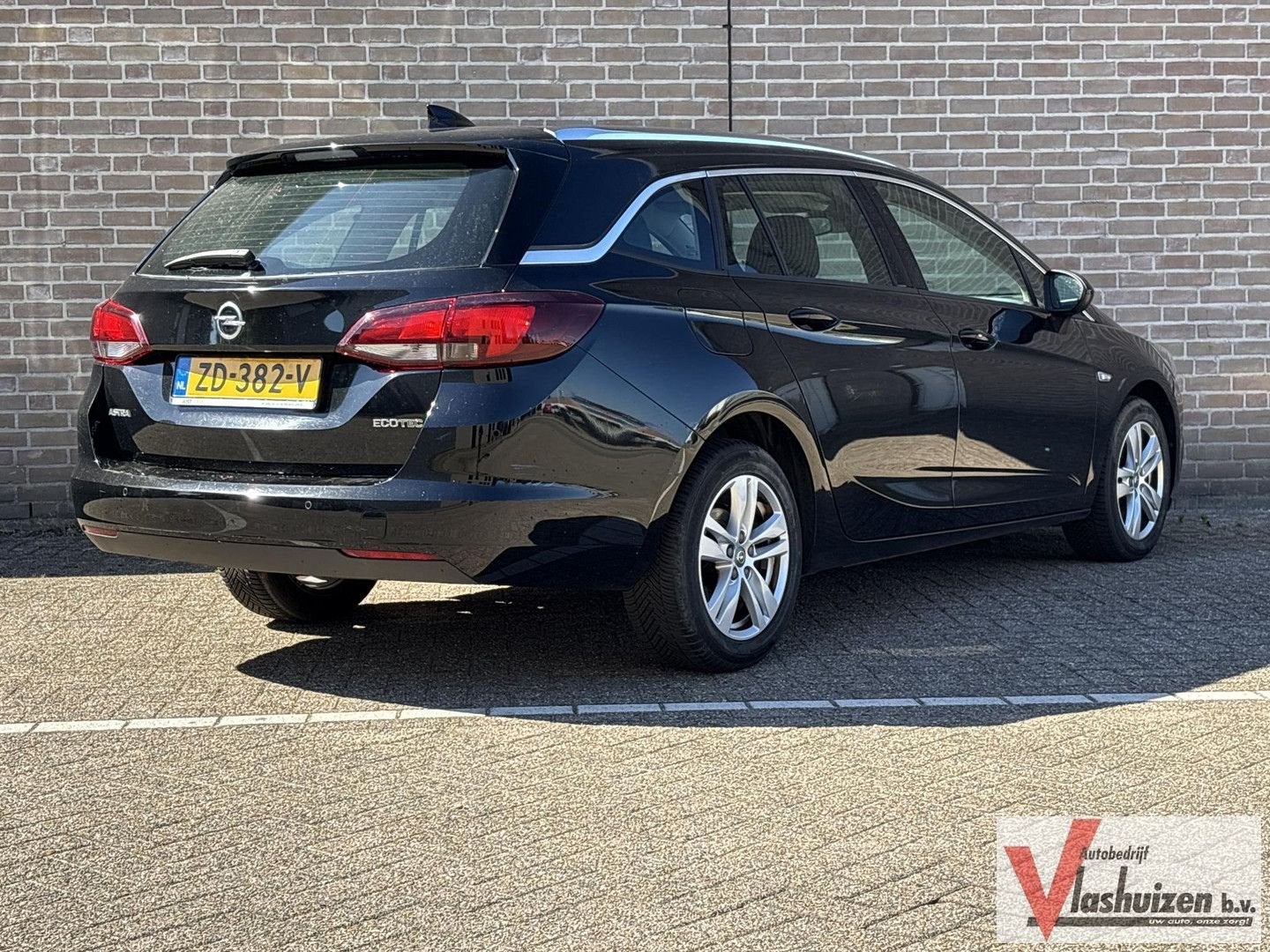 Opel Astra Sports Tourer 1.0 Innovation | € 3.950,- NETTO! |, Auto's, Zwart, Zwart, Bedrijf, Astra
