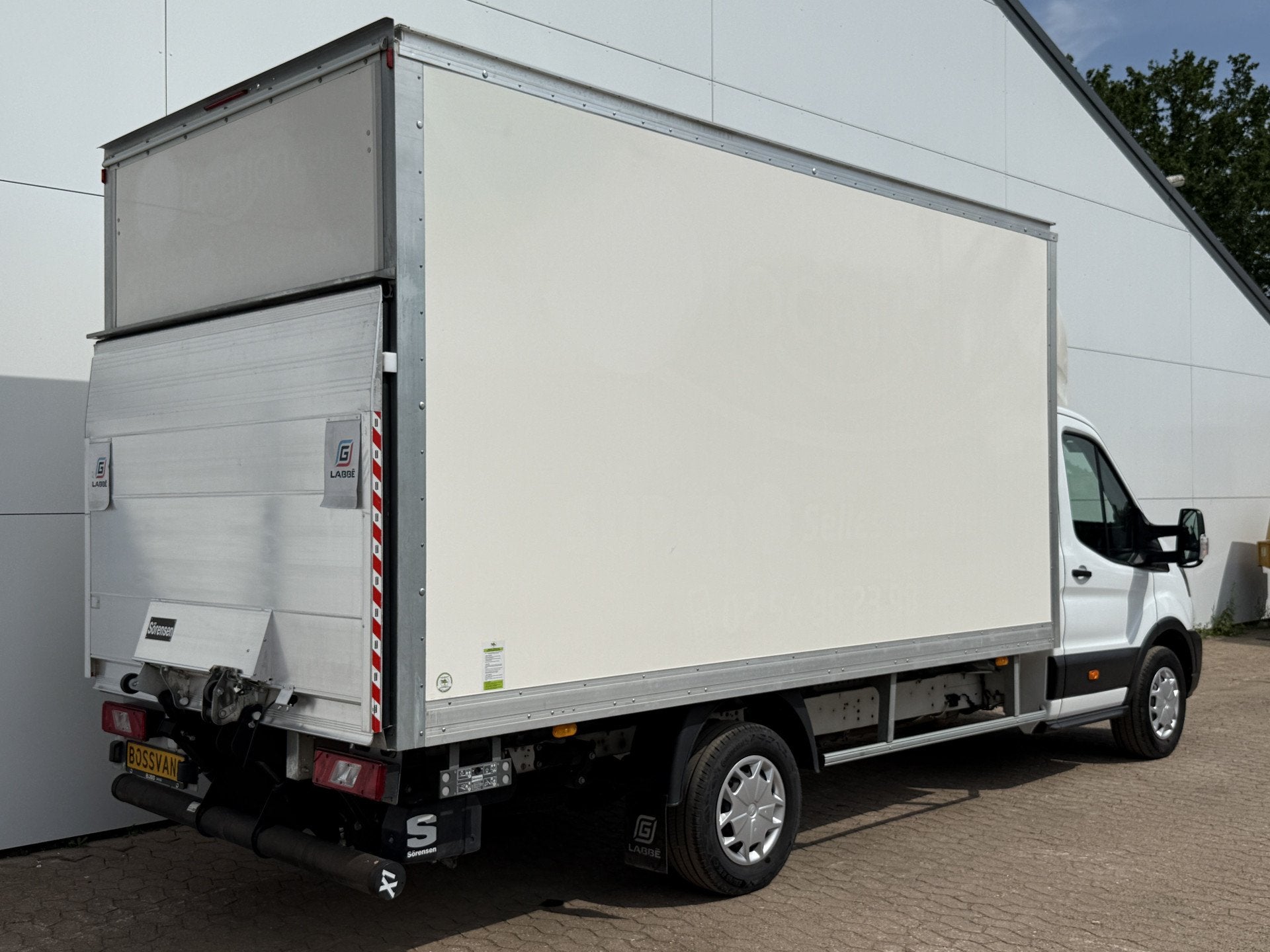 Ford Transit 2.0 TDCI 130PK Laadklep Airco Bakwagen Cruise C, Auto's, Zwart, 4 cilinders, Wit, Ford