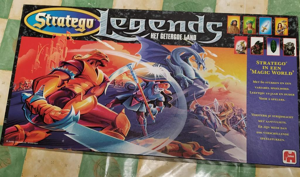 Stratego Legends splinternieuw gezelschapspel mooie grote ds, Enlèvement ou Envoi, Neuf
