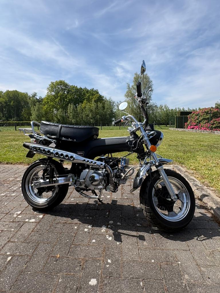 Dax zhenhua 50cc, Fietsen en Brommers, Brommers | Honda, Zo goed als nieuw, Overige modellen, Klasse B (45 km/u), Ophalen