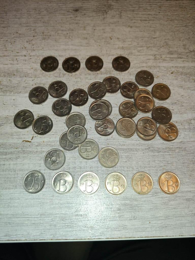 Lot van 40 Belgische munten 25 honderd jaar 1960-70, Postzegels en Munten, Munten | België, Ophalen, Losse munt
