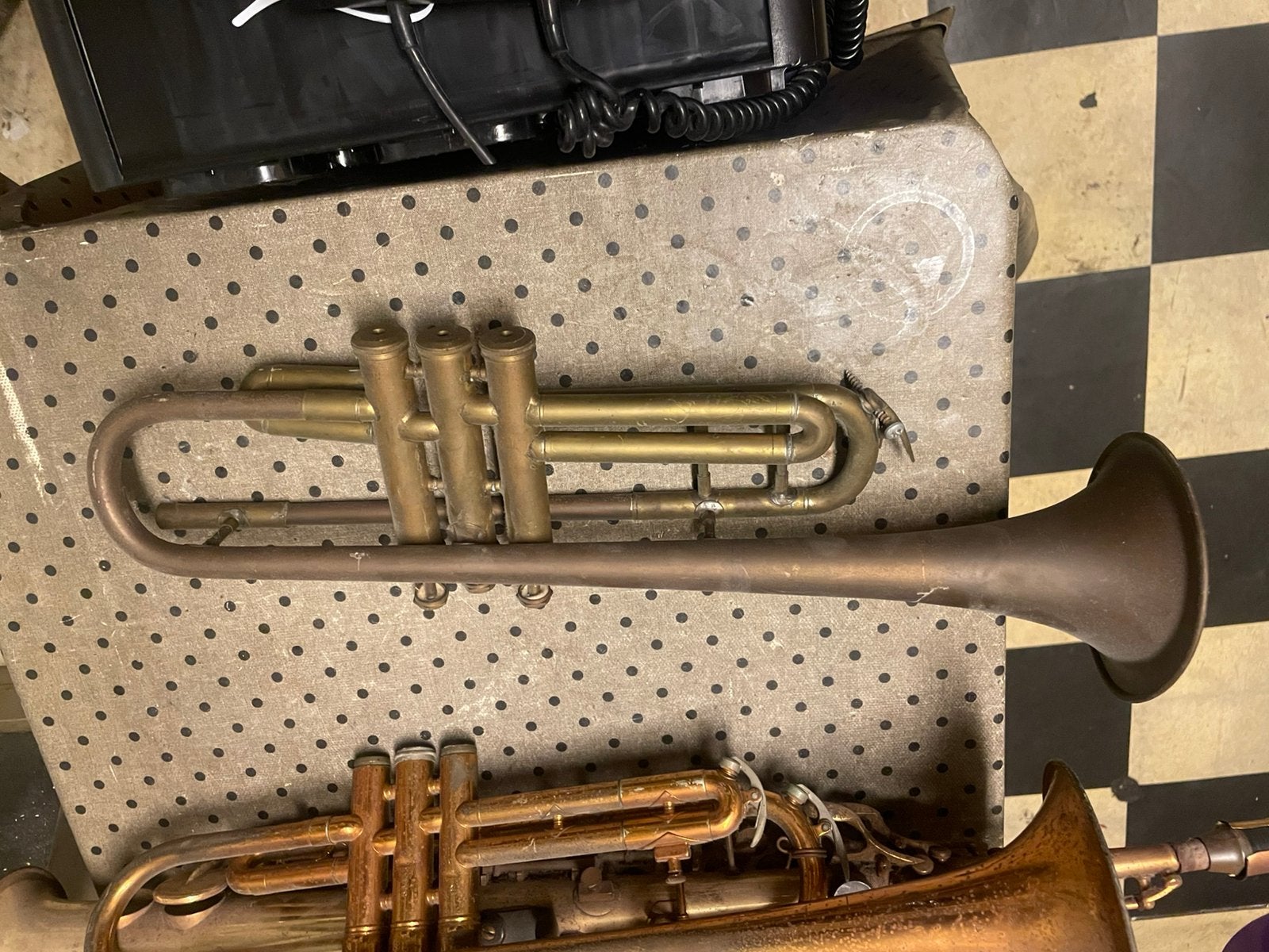 10 decoratie blaasinstrumenten, Muziek en Instrumenten, Blaasinstrumenten | Trompetten, Ophalen, Zo goed als nieuw