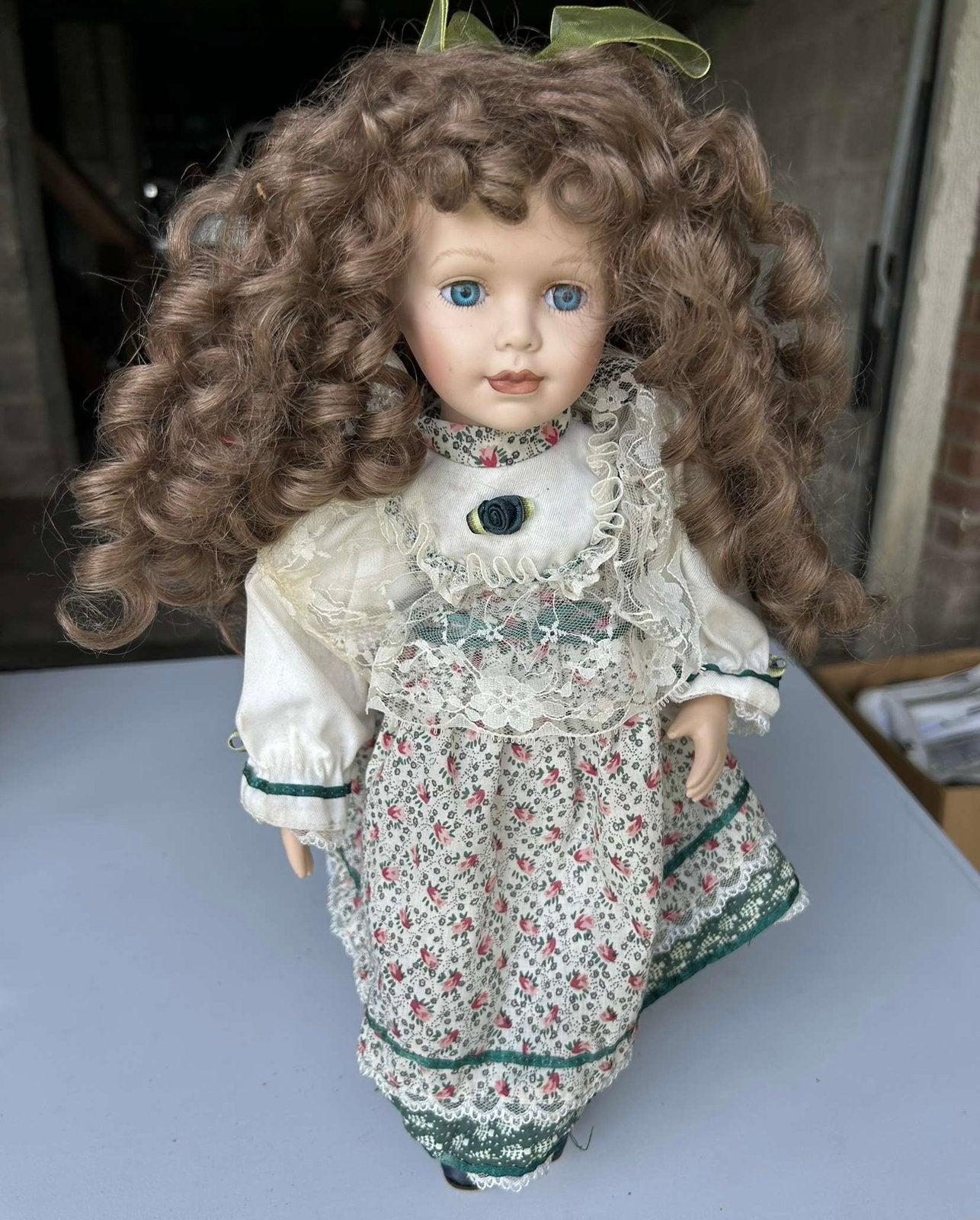 Poupée de collection – style ancien / porcelaine, Collections, Enlèvement, Comme neuf, Poupée