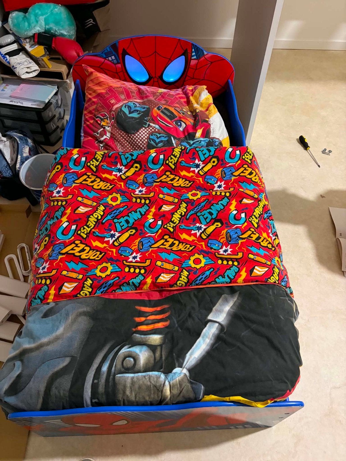 Spiderman kinderbedden met licht, Ophalen