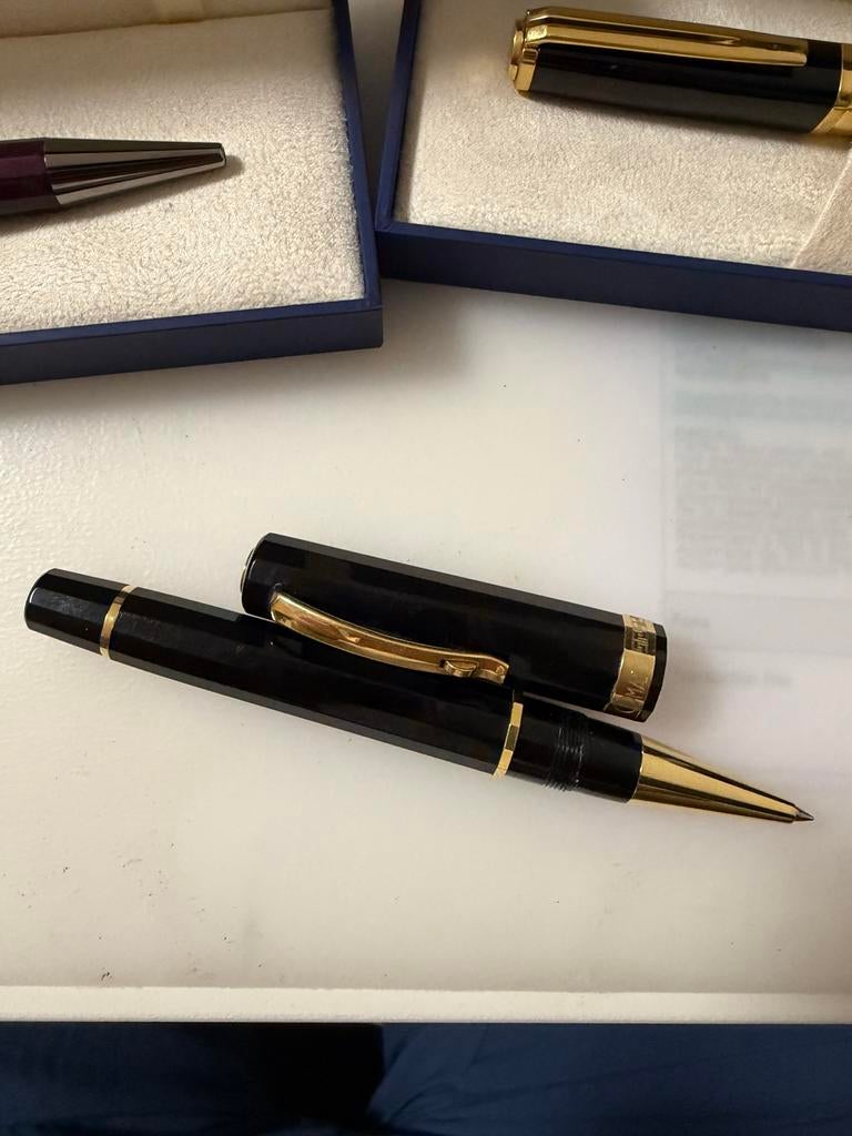 Bic Omas, Collections, Stylos, Enlèvement ou Envoi, Comme neuf