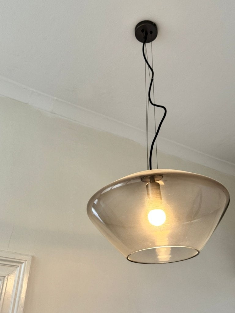Moderne hanglamp in gefumeerd glas, Huis en Inrichting, Lampen | Hanglampen, Glas, Ophalen
