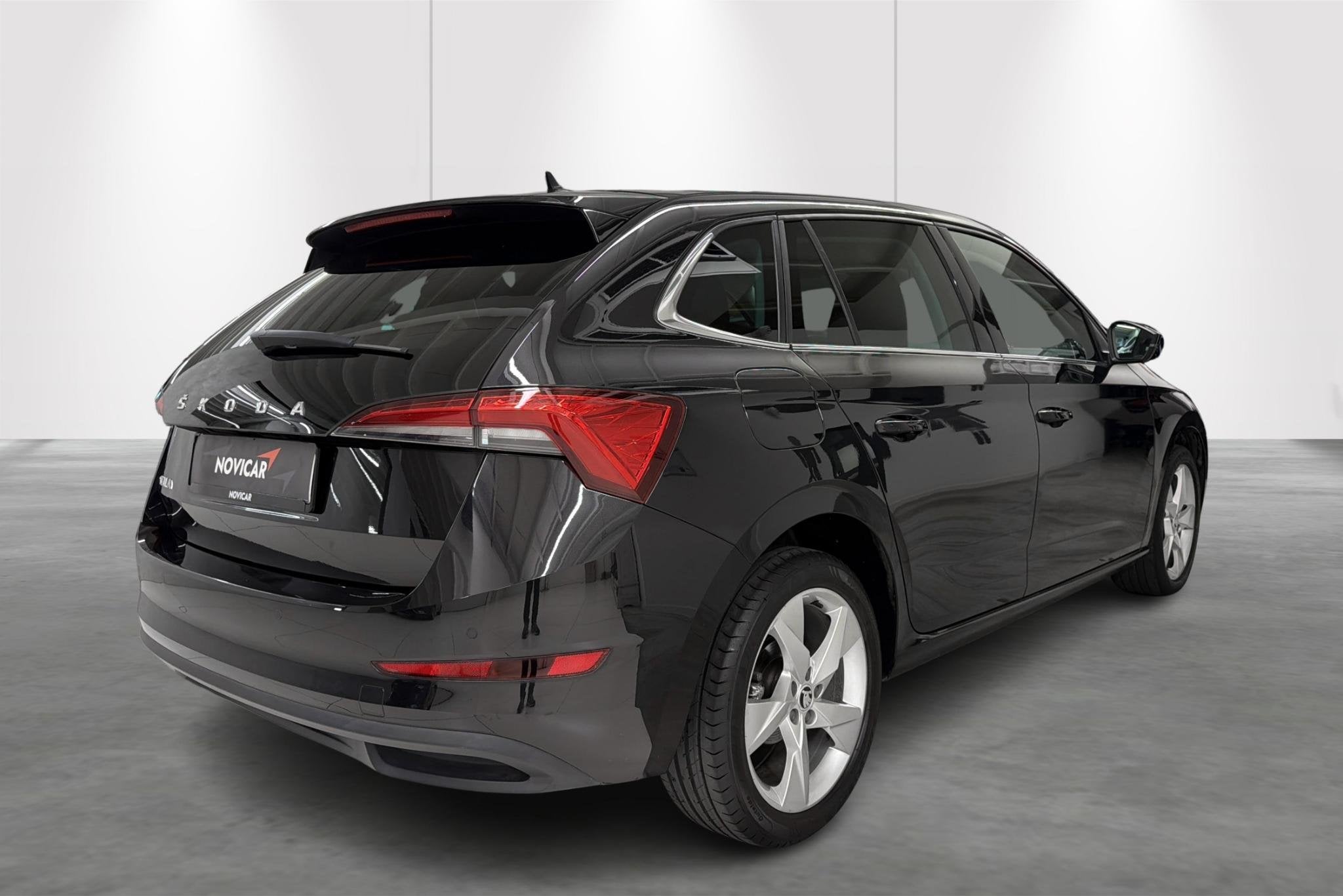 Skoda Scala 1.0 TSI 85kW DSG7 Style (automatique), Autos, 1229 kg, 116 g/km, Volant multifonction, 116 ch