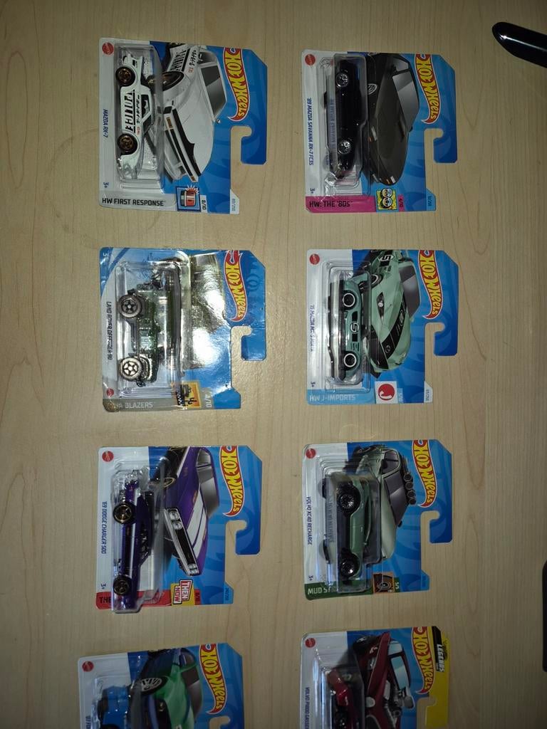 Hotwheels, Hobby en Vrije tijd, Verzamelkaartspellen | Pokémon, Ophalen, Zo goed als nieuw