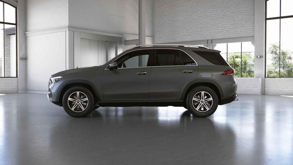 Mercedes-Benz GLE 300 d 4MATIC Panoramisch Dak | Trekhaak |, 2700 kg, Argent ou Gris, Noir, 5 portes
