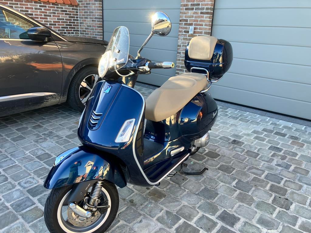 Vespa 300 abs asr, Fietsen en Brommers, Ophalen, Gebruikt, 300 cc