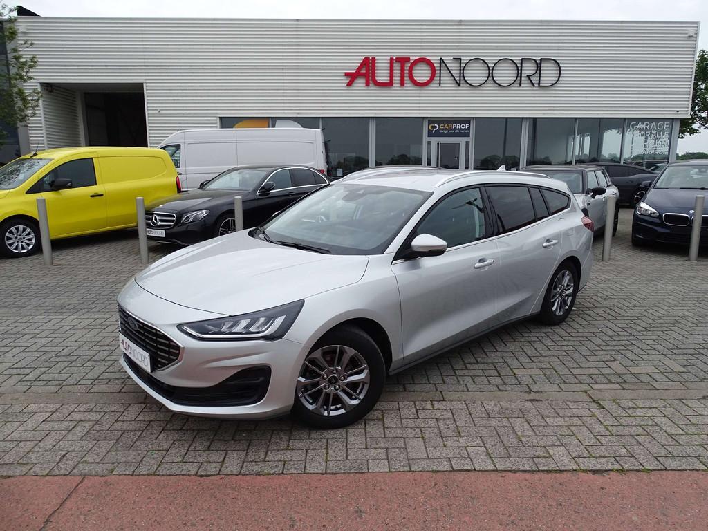 Ford Focus Focus Clipper 1.0 EcoBoost MHEV Luxury (bj 2024), Lichtsensor, Stof, Gebruikt, https://public.car-pass.be/vhr/a3fe7060-d040-4e1a-9934-359595b8c79d