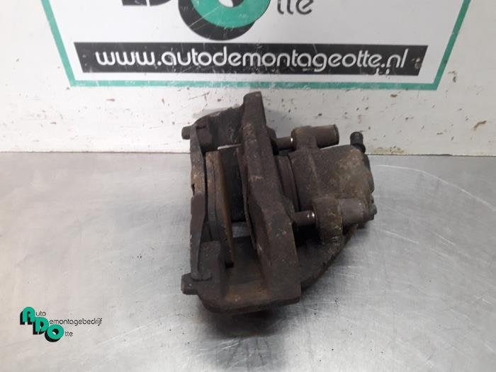 Etrier de frein (pince) avant droit d'un Mercedes Sprinter (, Autos : Pièces & Accessoires, Freins & Transmission, 3 mois de garantie