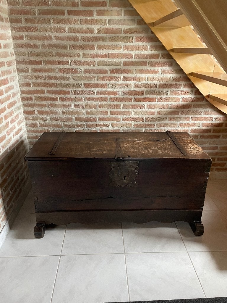 Coffre ancien avec système de musique, Enlèvement, Utilisé, 50 à 75 cm, Autres essences de bois