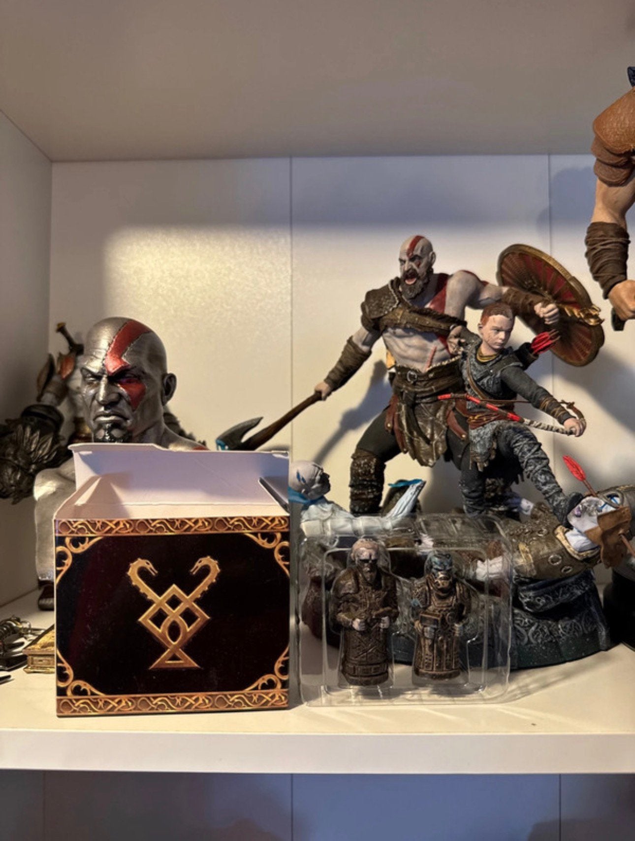 God of War 2018 Collector’s Edition Kratos & Atreus + Totem, Collections, Lord of the Rings, Enlèvement, Comme neuf