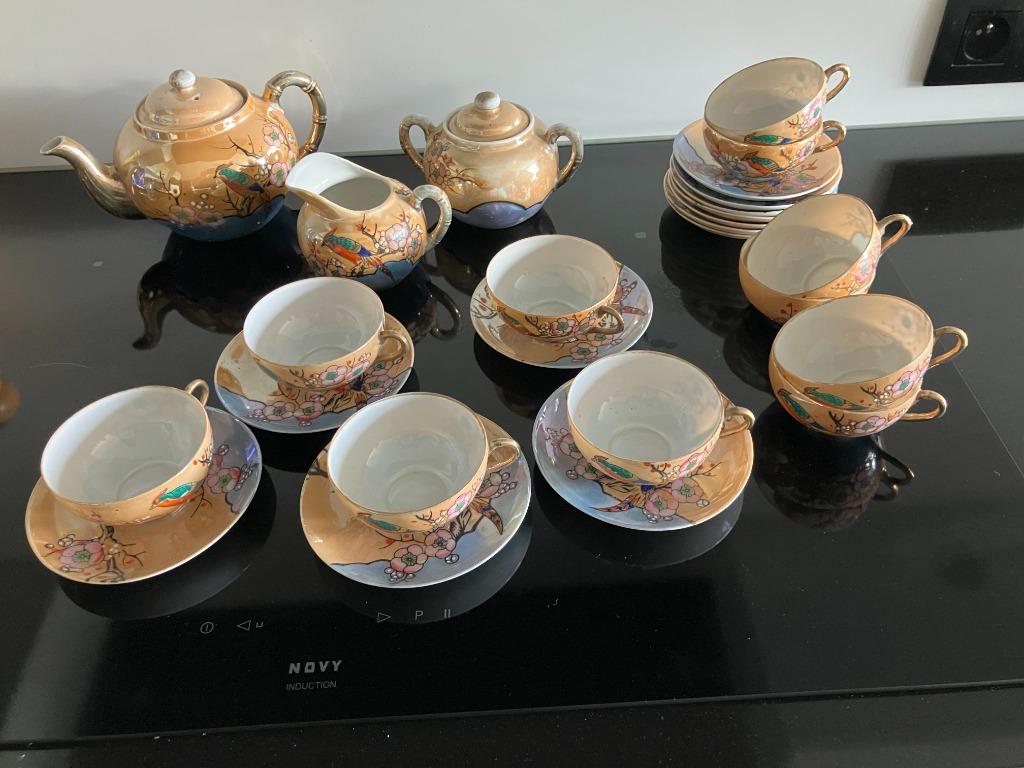 thee servies, Ophalen