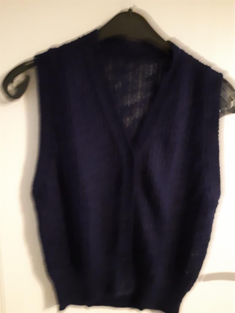 Mouwloos vestje maat 40-42 ( donker blauw), Envoi, Porté, Taille 42/44 (L), Bleu