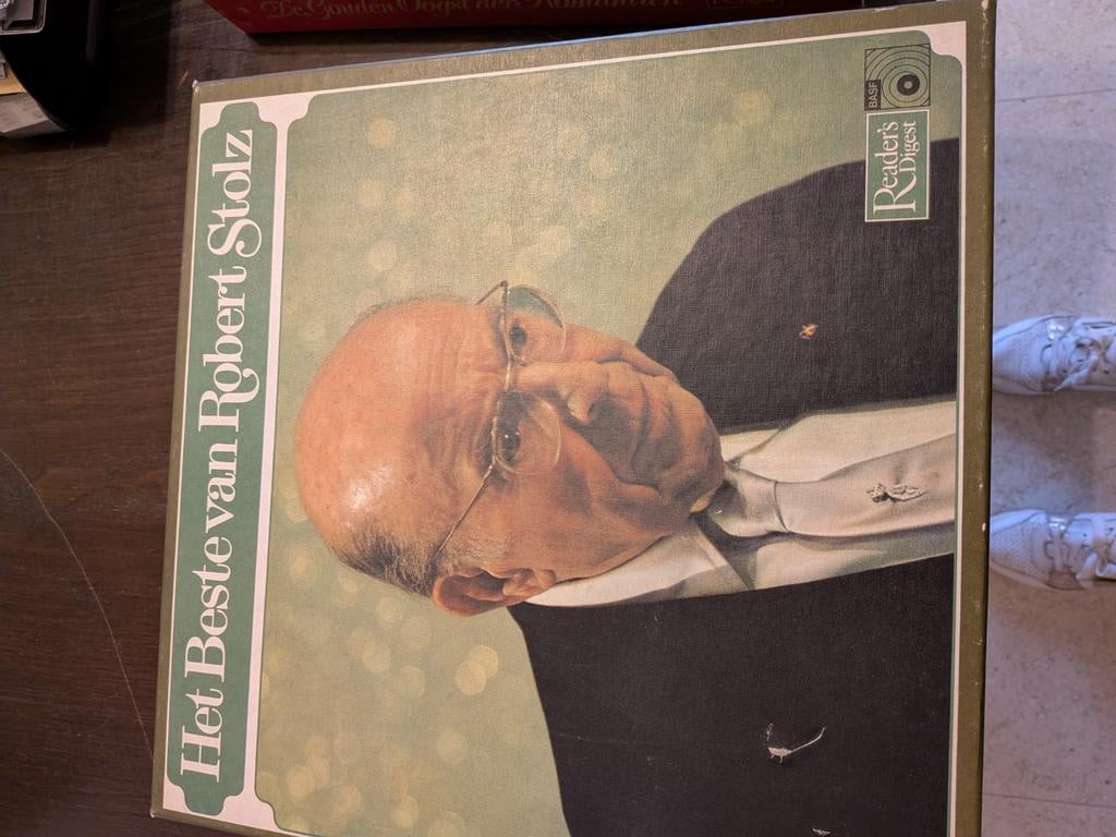 Album langspeelplaten van Robert Stolz, Enlèvement