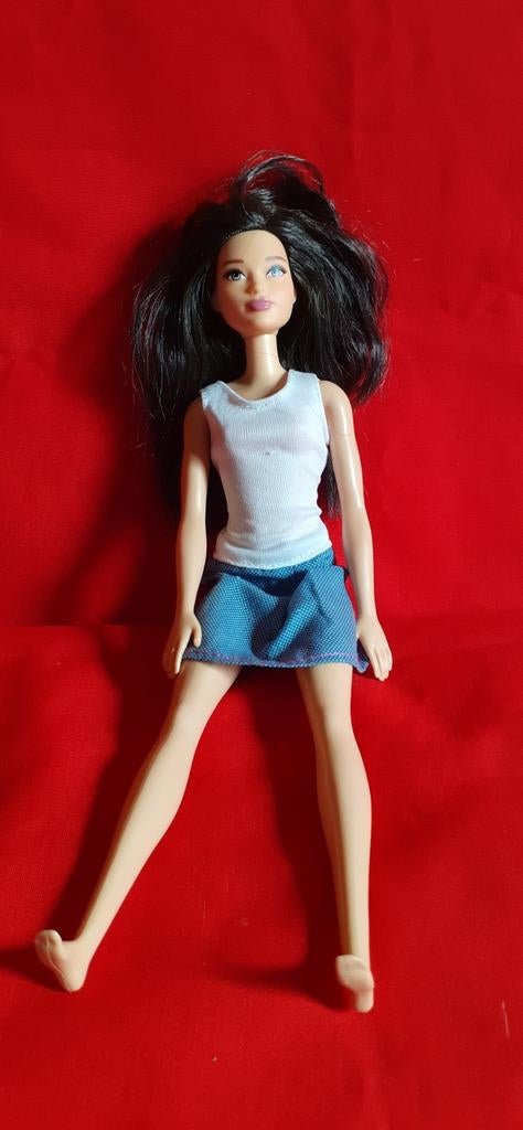 Poupée barbie avec vêtements (2), Ophalen of Verzenden, Gebruikt, Barbie