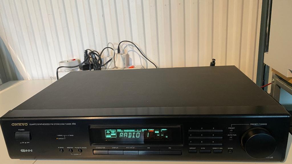 Tuner Onkyo, Enlèvement, Utilisé