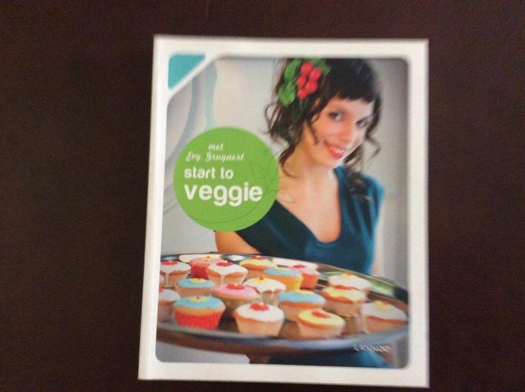 Start to veggie, Ophalen of Verzenden, Gelezen, Dieet en Voeding, Evy Gruyaert