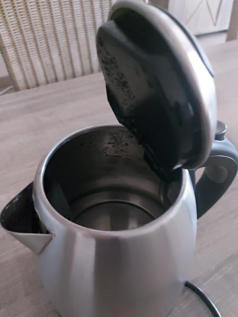 Bouilloire WMF, Electroménager, 1 à 2 litres, Enlèvement, Utilisé, Inox