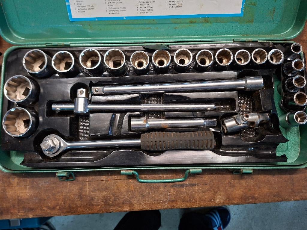 dopsleutels, Ophalen
