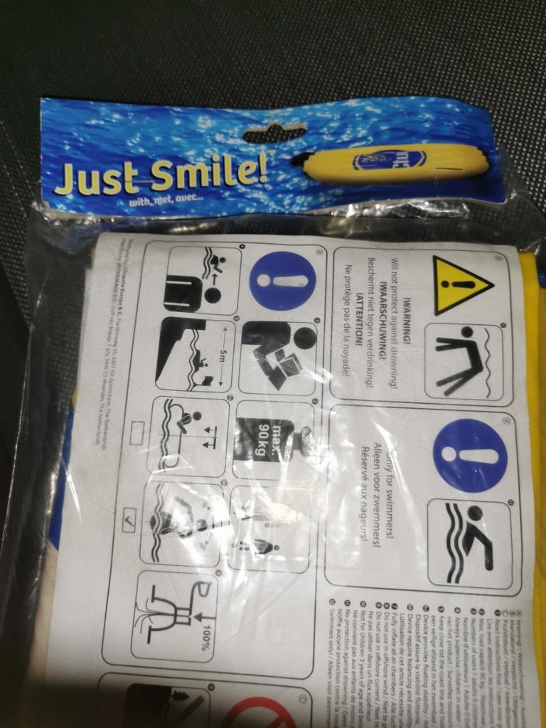 luchtmatras luchtbed Chiquita, Ophalen of Verzenden, Nieuw