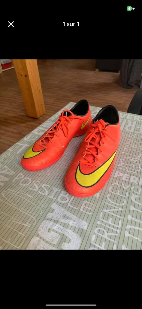 Chaussures de foot salle, Enlèvement ou Envoi, Utilisé, Chaussures