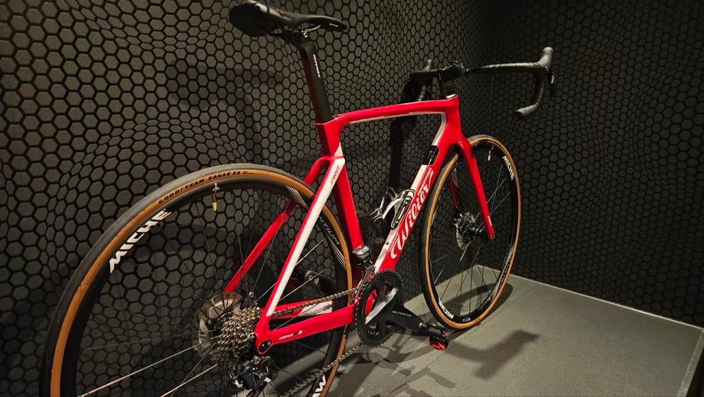 Top Okkazie Wilier Cento10Air Pro Medium 
Nieux €6400 / nu €, Vélos & Vélomoteurs, Wilier, Comme neuf, Enlèvement, Jacky.sport@telenet.be
