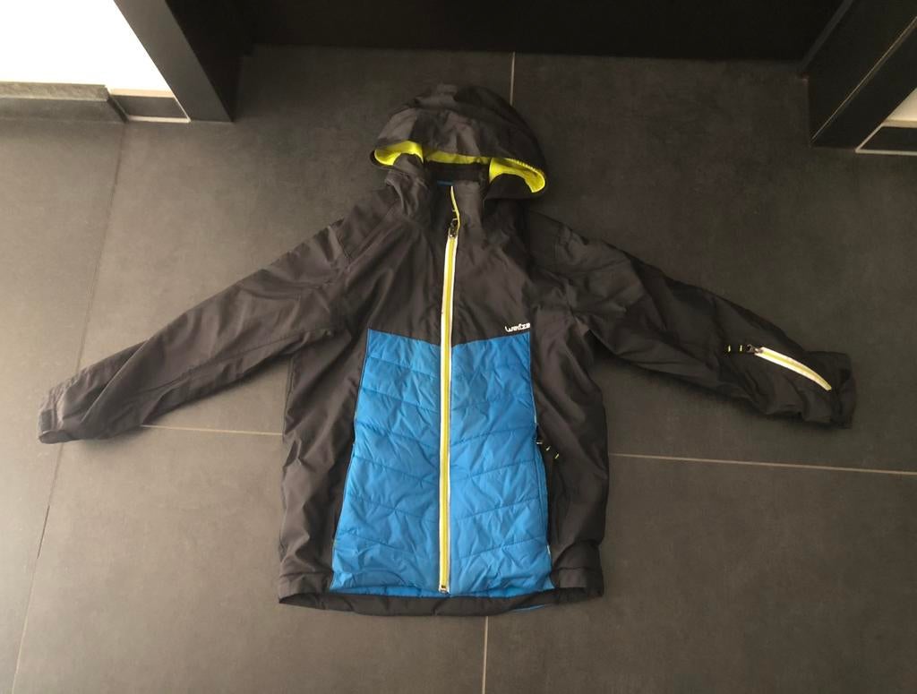 winterjas jongens Decathlon maat 128/132, Kinderen en Baby's, Ophalen of Verzenden, Zo goed als nieuw