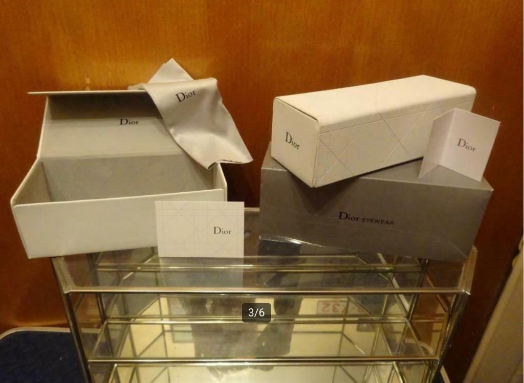 Étui à lunettes « Dior », Ophalen, Zonnebril, Wit, Nieuw