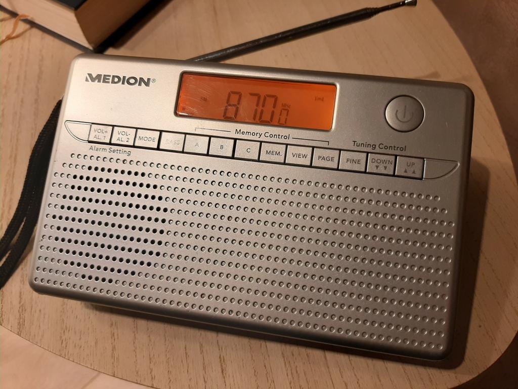 Wereldradio MEDION MD 82157 nieuwstaat, Audio, Tv en Foto, Radio's, Ophalen of Verzenden, Zo goed als nieuw, Radio
