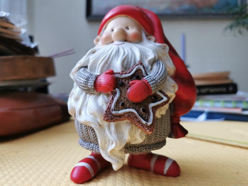 Vintage kerstman beeldje met peperkoek ster 13 cm, Diversen, Ophalen of Verzenden, Zo goed als nieuw