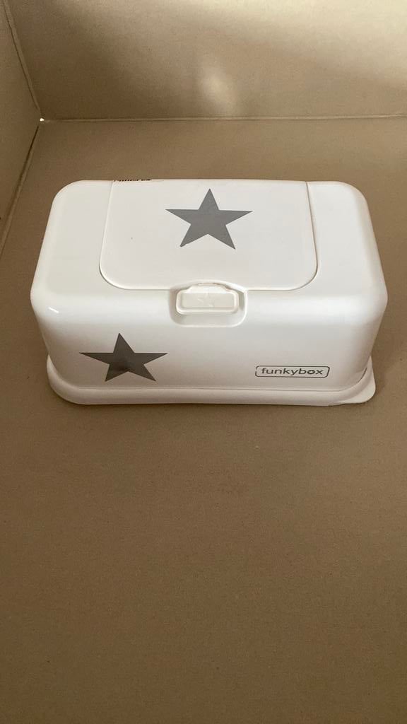 Funkybox voor natte doekjes hoog model, Ophalen, Zo goed als nieuw