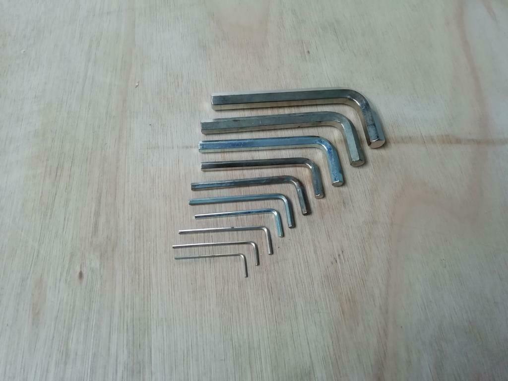 Setje inbussleutels, Doe-het-zelf en Bouw, Gereedschap | Handgereedschap, Ophalen of Verzenden, Zo goed als nieuw