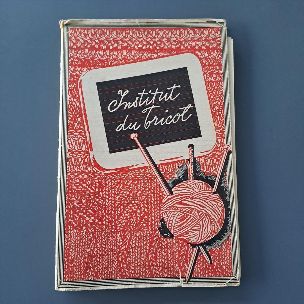 Oud album 3 Suisses  Institut du Tricot, Hobby en Vrije tijd, Ophalen of Verzenden, Breien