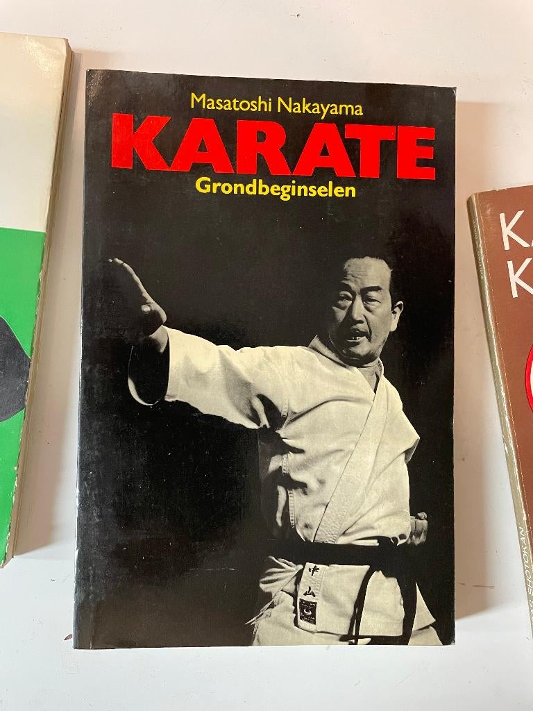 Grondbeginselen Karate, Boeken, Vechtsport, Zie beschrijving, Ophalen, Gelezen