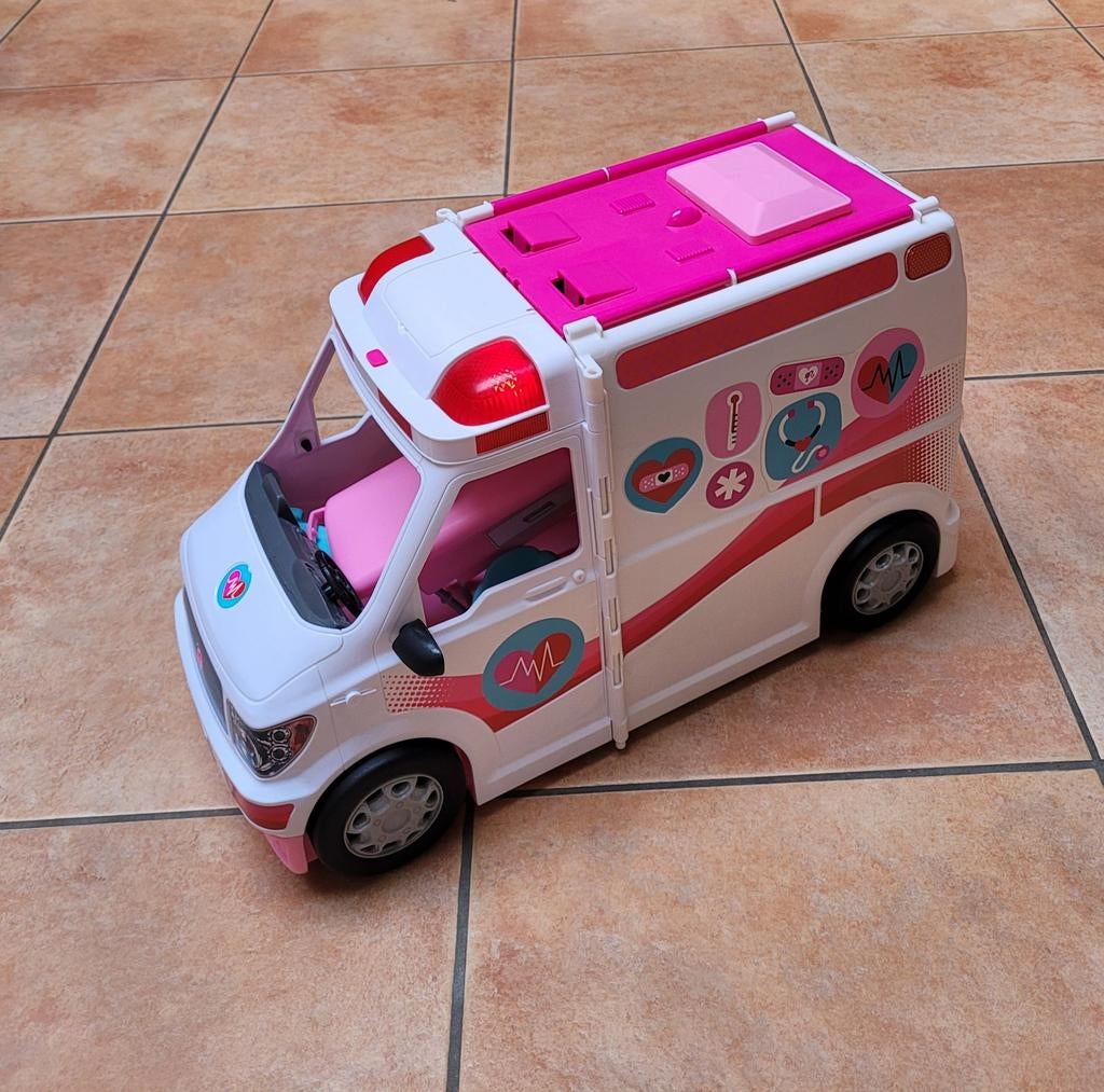 Barbie véhicule médical, Ophalen of Verzenden, Zo goed als nieuw